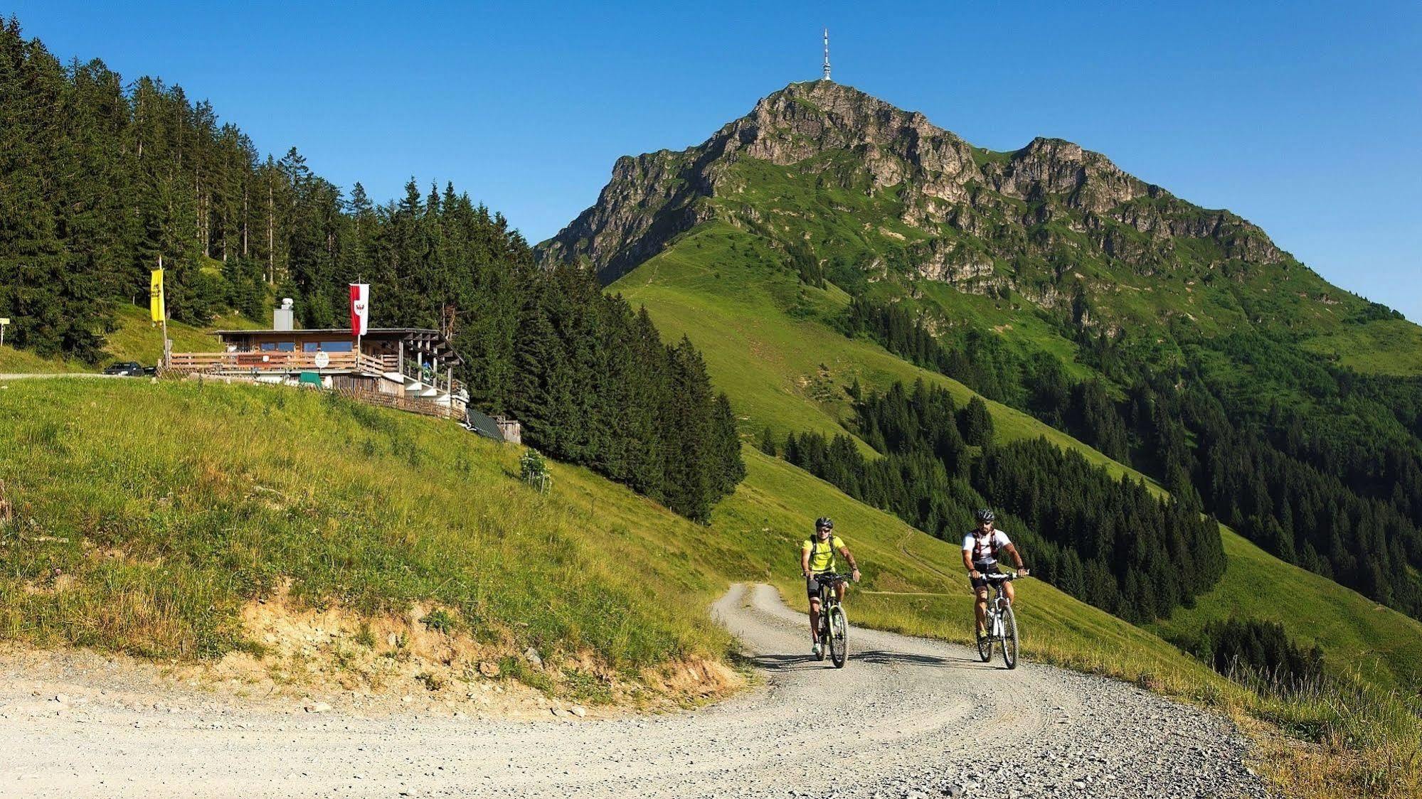 Erlebnishotel Kitzbuehler Horn Oberndorf in Tirol Eksteriør bilde